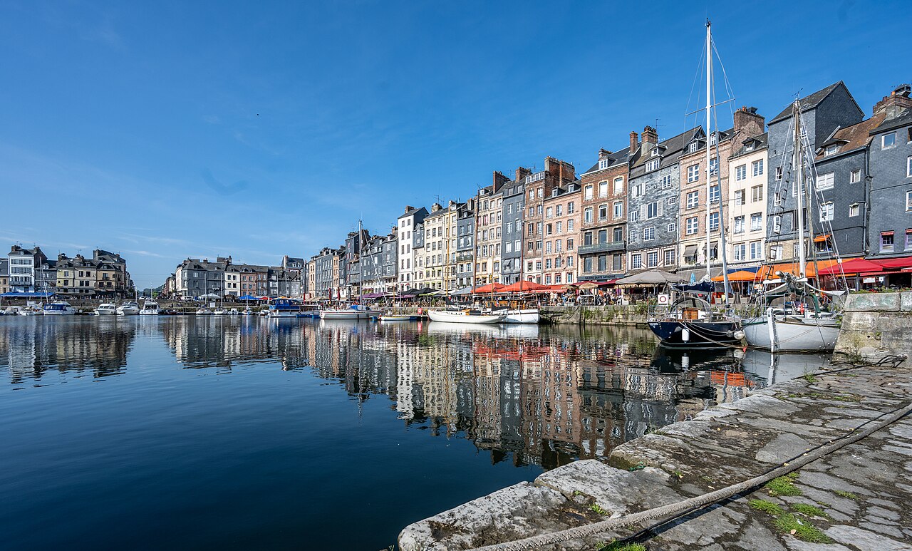 Honfleur Normandy Outlet
