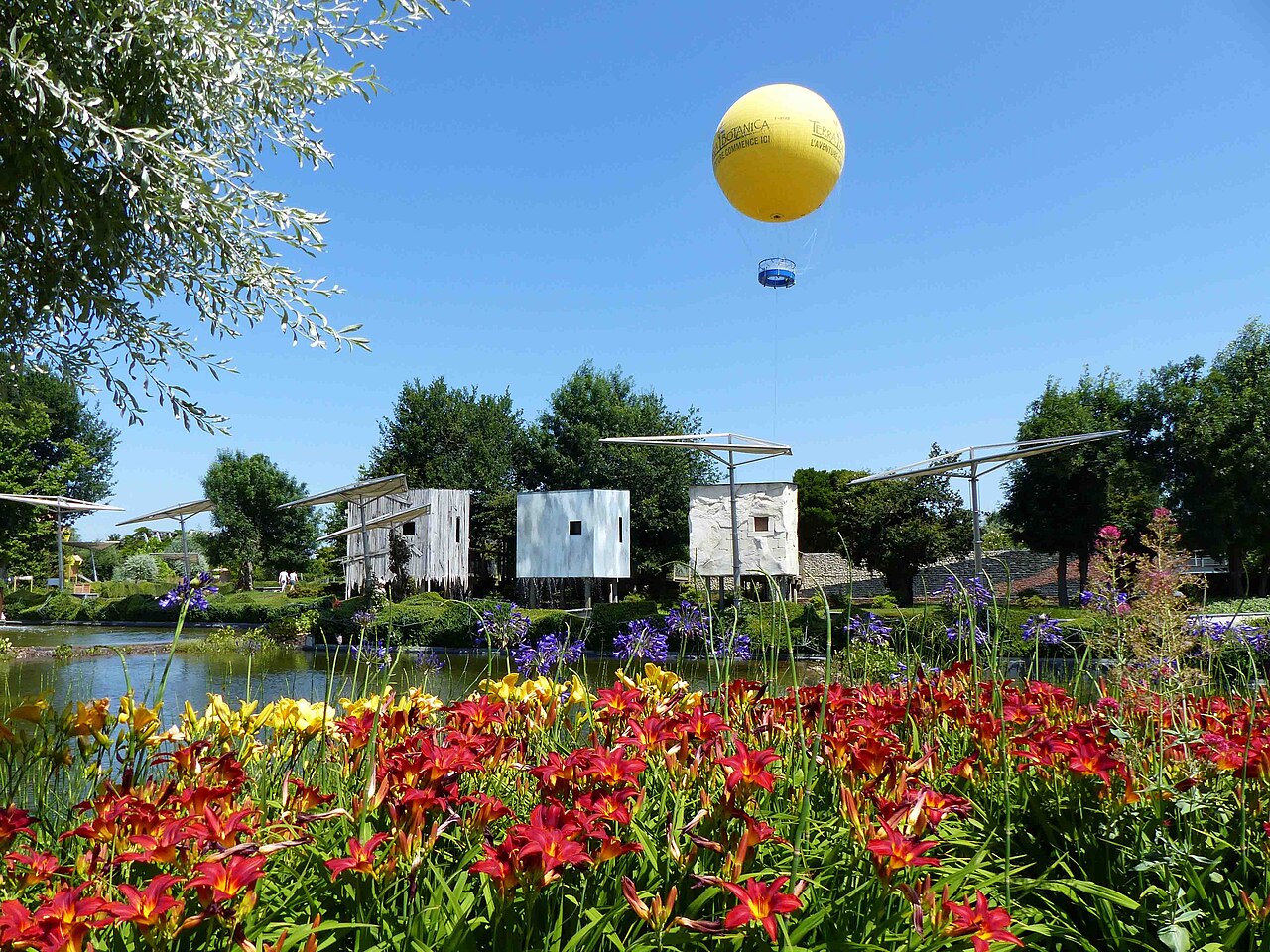 Terra Botanica